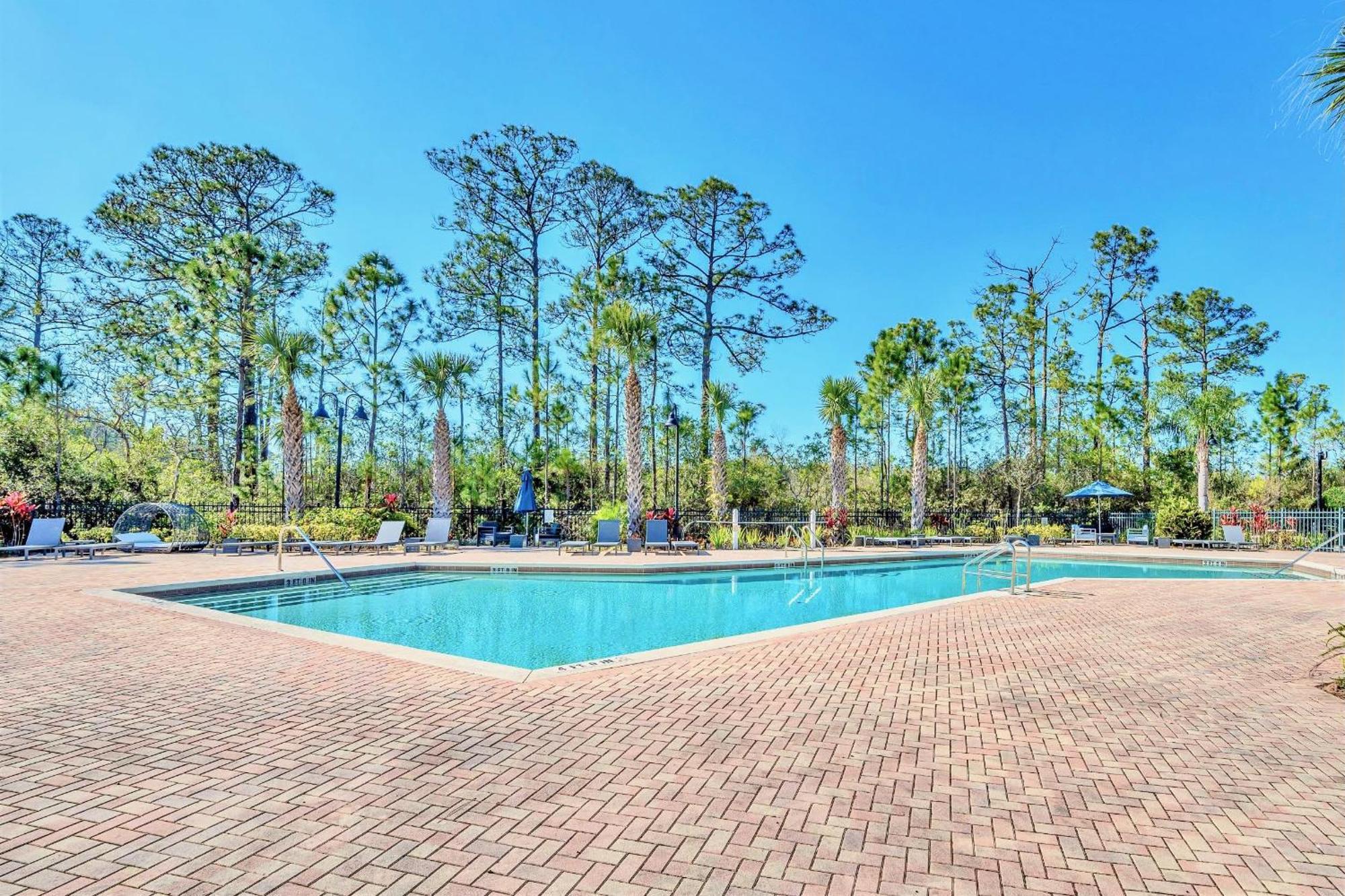 3br With Pool And Hot Tub Close To Casa de férias